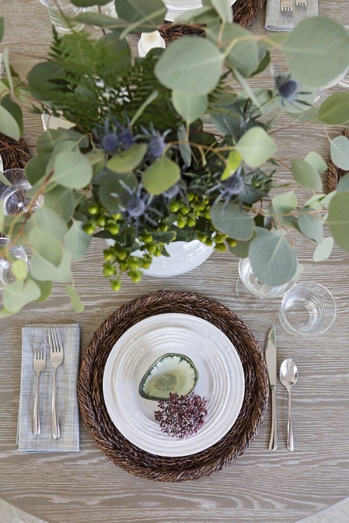 Holiday Dining Room Decor