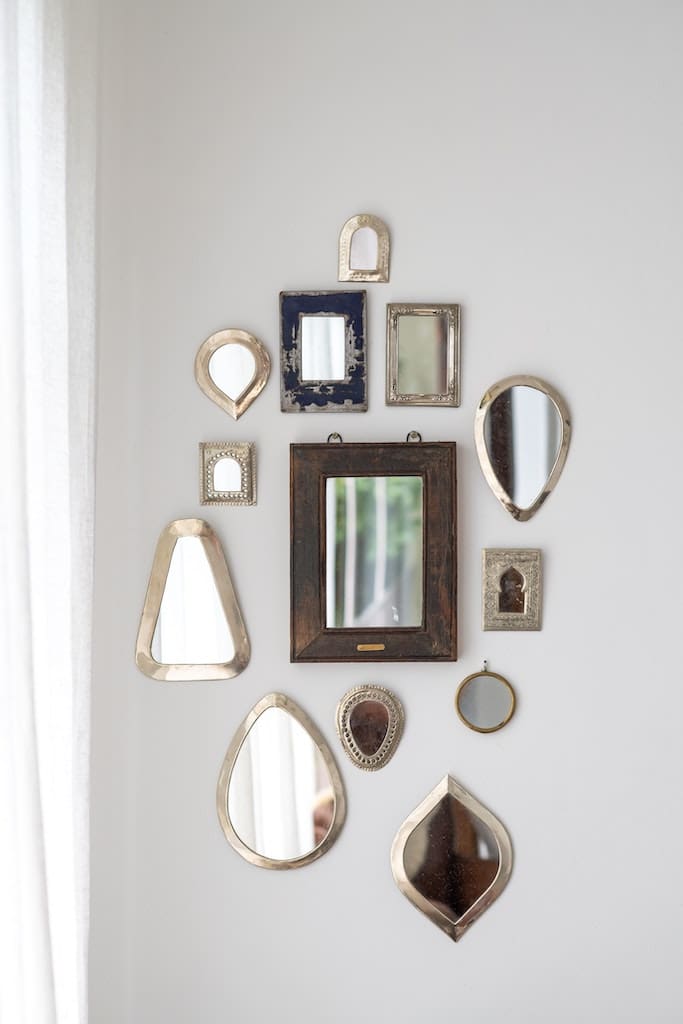 Wall of mirror decorations GDC Home