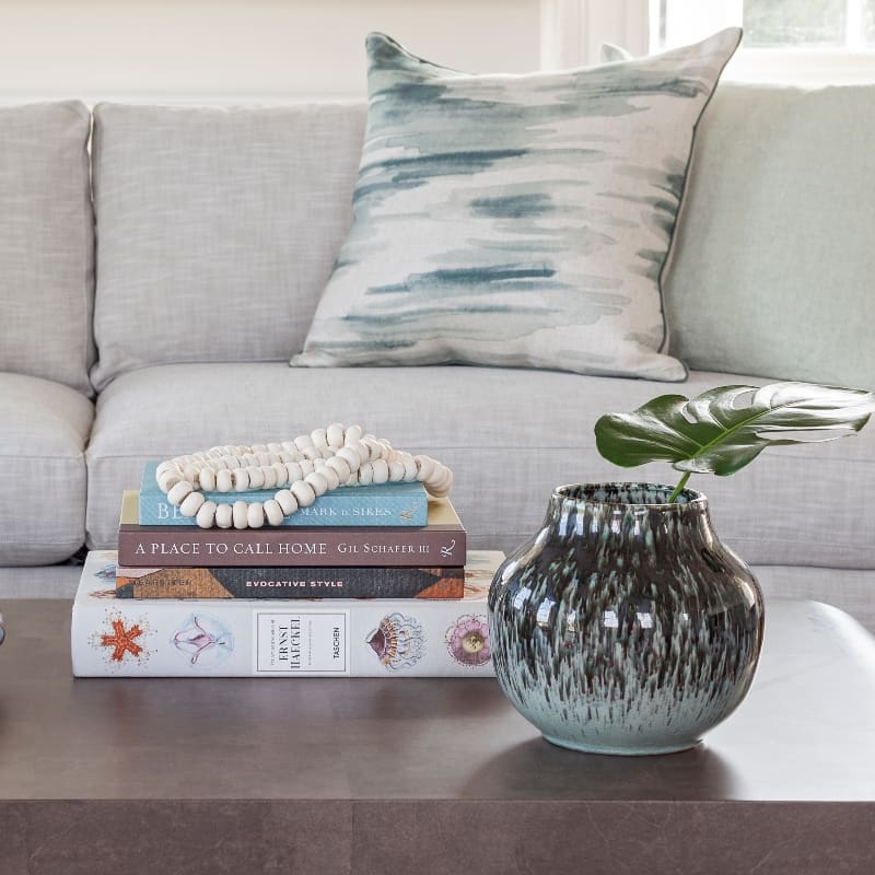 Pillow with textured pattern