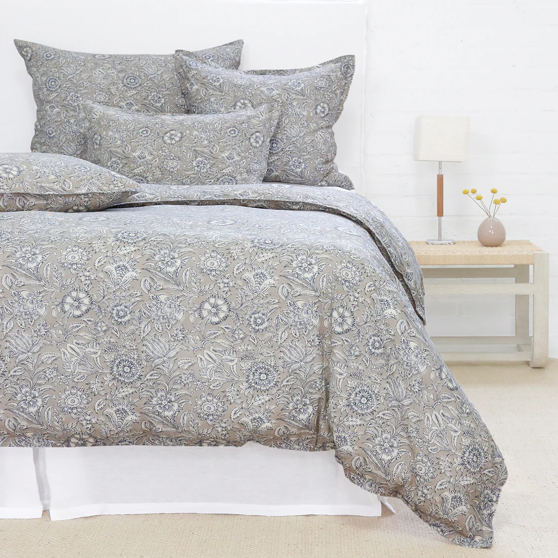 floral patterned bed set